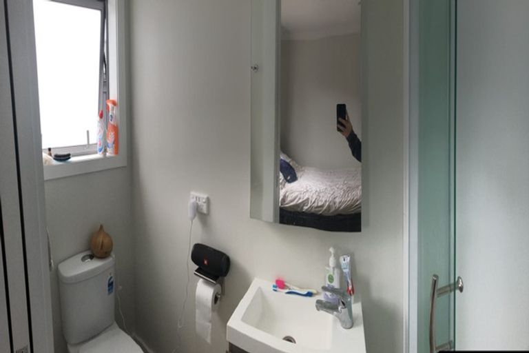 Photo of property in 4/20 Tawa Terrace, Tawa, Wellington, 5028