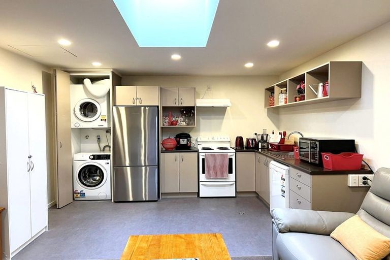 Photo of property in 3/7 Hall Avenue, Newtown, Wellington, 6021