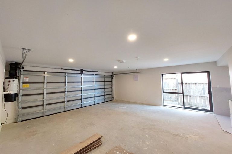 Photo of property in 15 Mcquoids Road, Flat Bush, Auckland, 2019