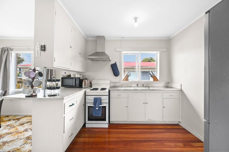 Photo of property in 103 Knighton Road, Hillcrest, Hamilton, 3216