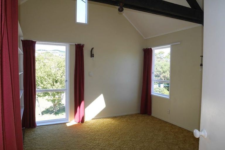 Photo of property in 99a Matai Road, Raumati South, Paraparaumu, 5032