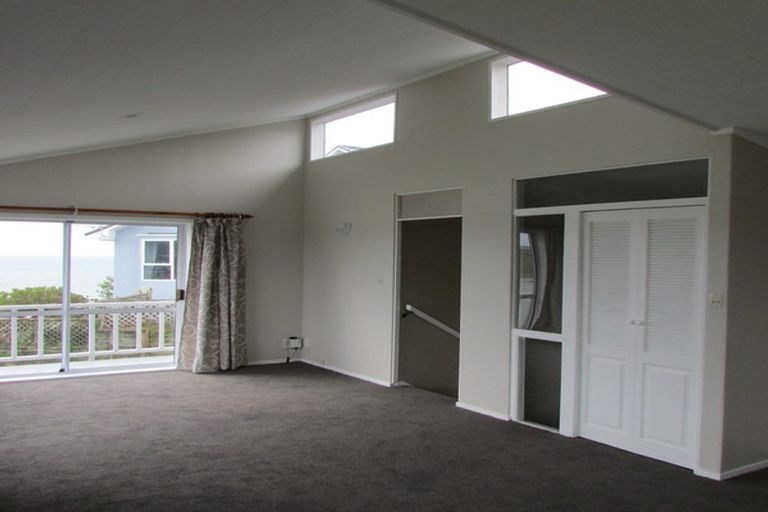 Photo of property in 2/105 Pope Street, Camborne, Porirua, 5026