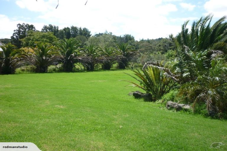 Photo of property in 355 Henderson Valley Road, Henderson Valley, Auckland, 0612