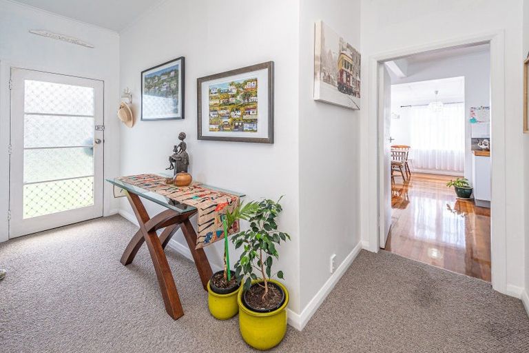 Photo of property in 2 Hodge Place, Aramoho, Whanganui, 4500