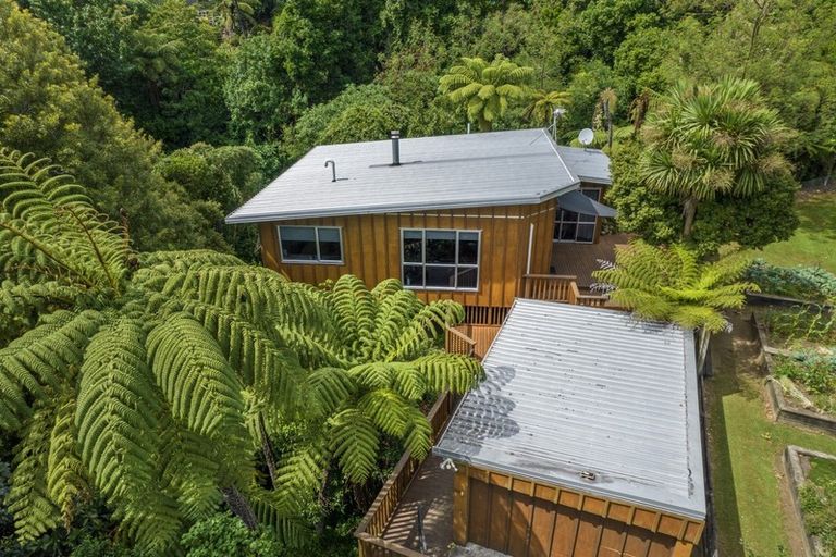 Photo of property in 81 Brois Street, Frankleigh Park, New Plymouth, 4310