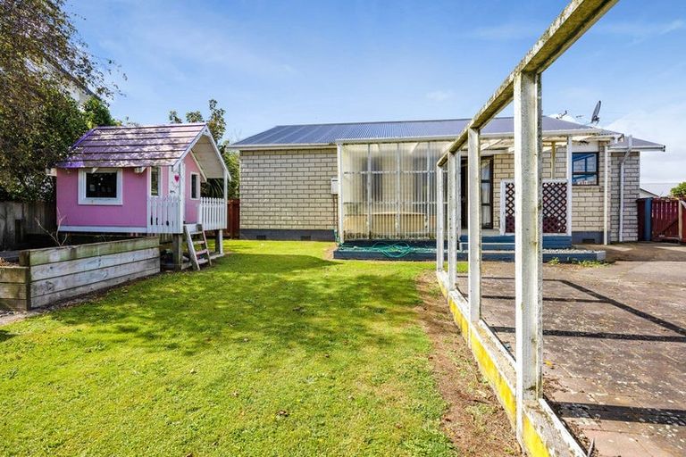 Photo of property in 293 Glover Road, Hawera, 4610