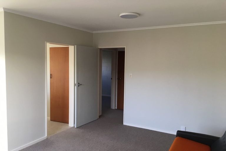 Photo of property in 58a Warwick Street, Wilton, Wellington, 6012