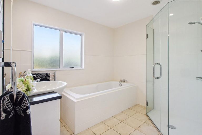 Photo of property in 64 Percy Millen Drive, Waiau Pa, Pukekohe, 2679