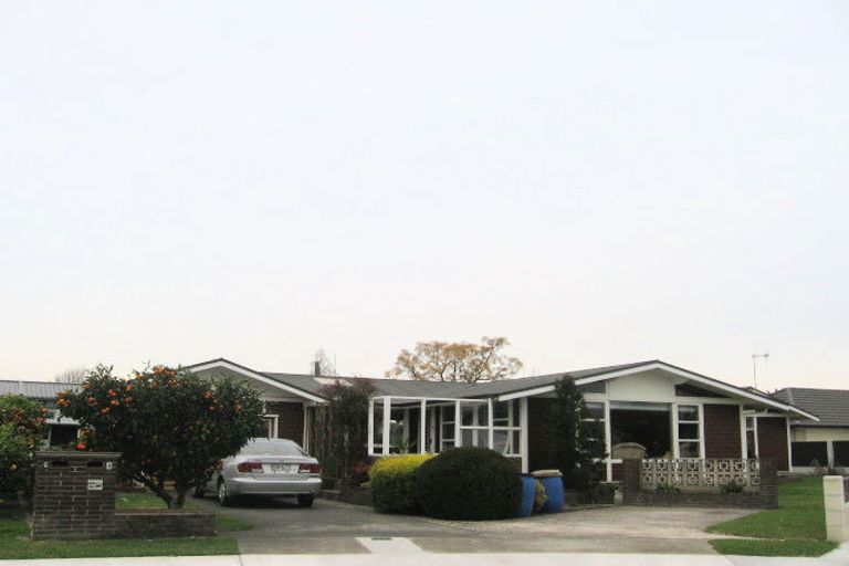 Photo of property in 8a Chester Street, Taradale, Napier, 4112