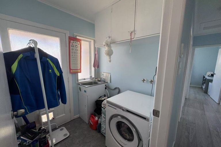 Photo of property in 4 Cedar Place, Hillcrest, Hamilton, 3216