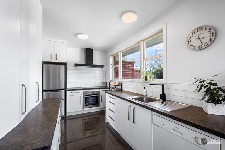 Photo of property in 41 Dowling Grove, Silverstream, Upper Hutt, 5019