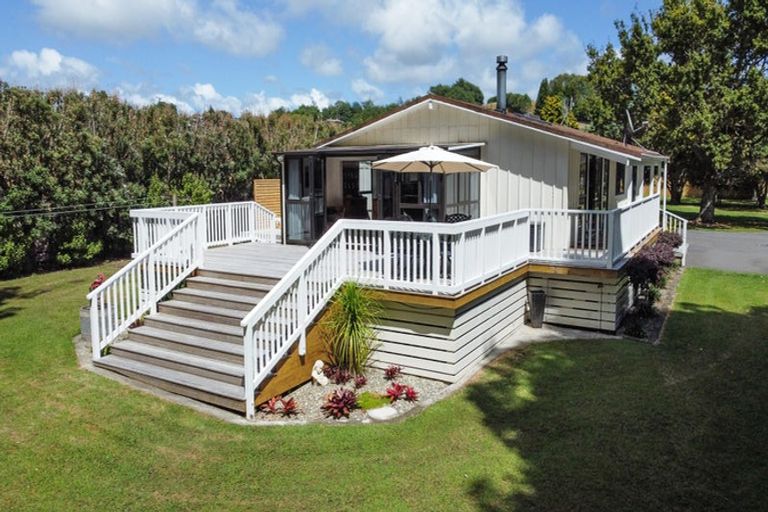 Photo of property in 359a Tukapa Street, Hurdon, New Plymouth, 4310