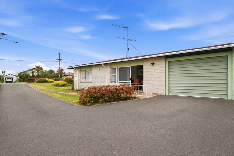 Photo of property in 1/175 Clayton Road, Mangakakahi, Rotorua, 3015