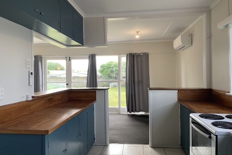 Photo of property in 299 Swanson Road, Ranui, Auckland, 0612