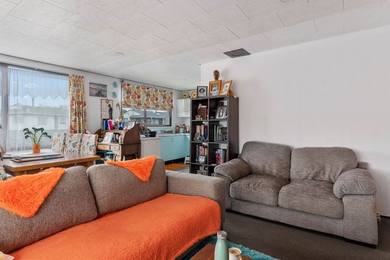 Photo of property in 85a Pohutukawa Drive, Owhata, Rotorua, 3010