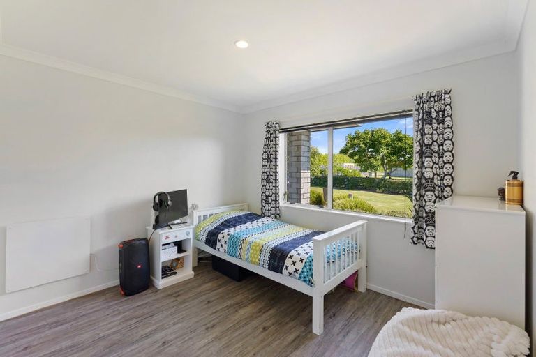 Photo of property in 192 Waitohu Valley Road, Otaki, 5583