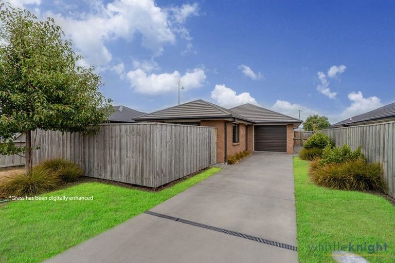 Photo of property in 58 Pegasus Boulevard, Pegasus, 7612