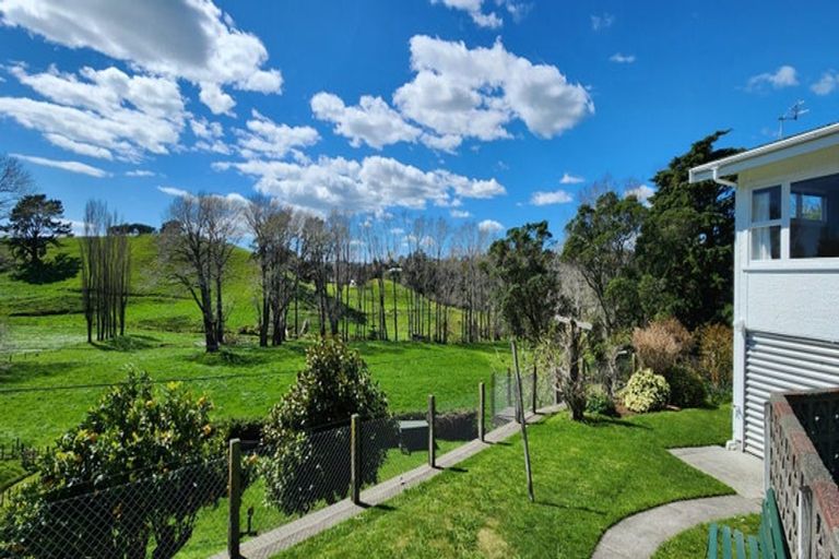 Photo of property in 335 Tukapa Street, Hurdon, New Plymouth, 4310