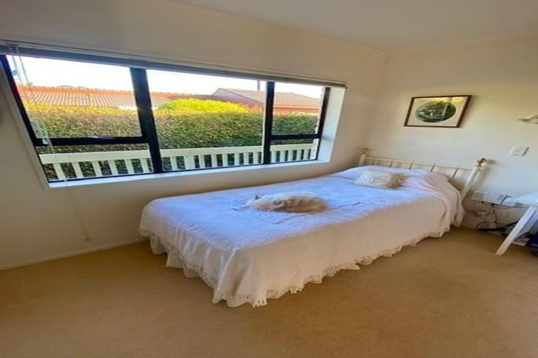 Photo of property in 36 Caithness Place, Farm Cove, Auckland, 2012