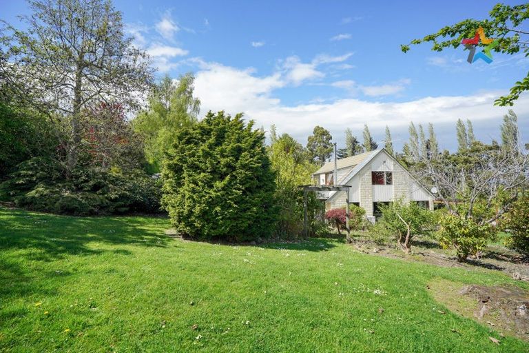 Photo of property in 72 Bush Street, Lumsden, 9730