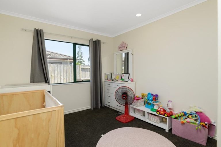 Photo of property in 2 Nautilus Drive, Papamoa Beach, Papamoa, 3118