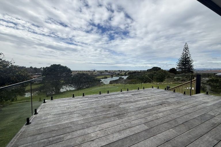 Photo of property in 220 Marsden Point Road, Ruakaka, 0116