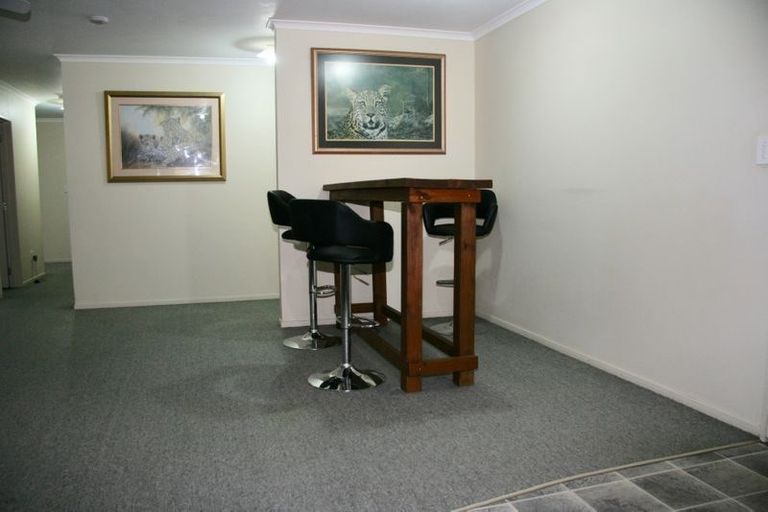 Photo of property in 12 Totara Terrace, Huntly, 3700