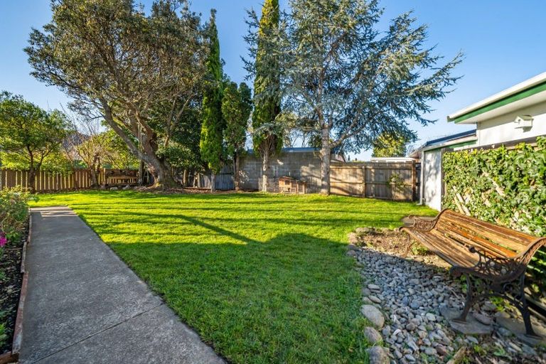 Photo of property in 17b Clouston Park Road, Clouston Park, Upper Hutt, 5018