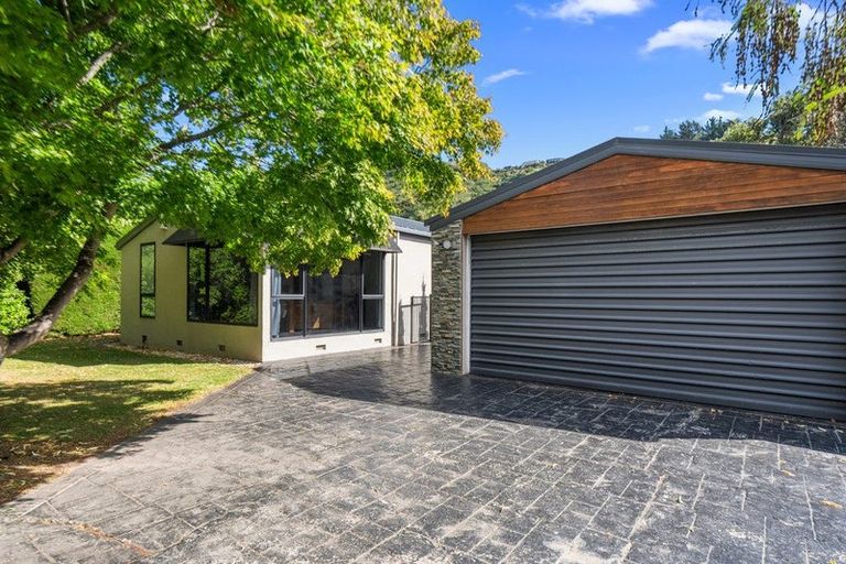 Photo of property in 44 Bowenvale Avenue, Cashmere, Christchurch, 8022