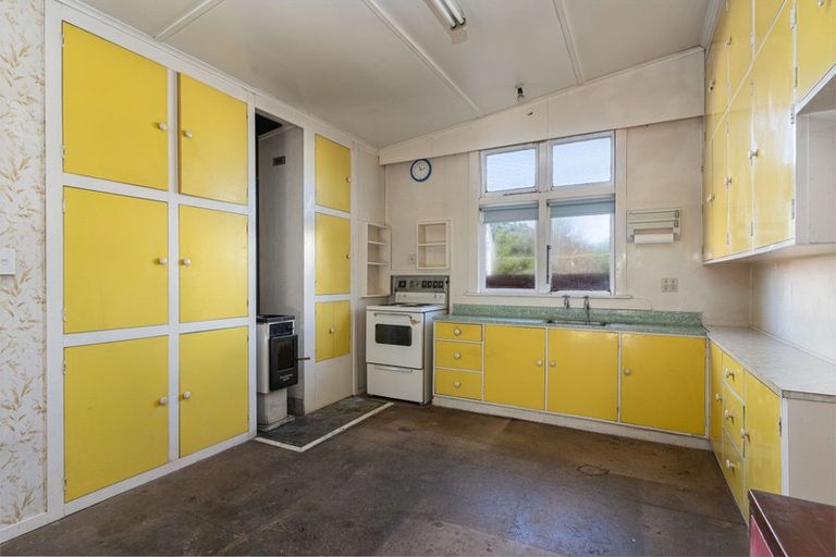 Photo of property in 17 Waite Street, Featherston, 5710