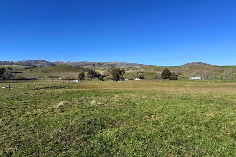 Photo of property in 745 Ardgour Valley Road, Tarras, Cromwell, 9383