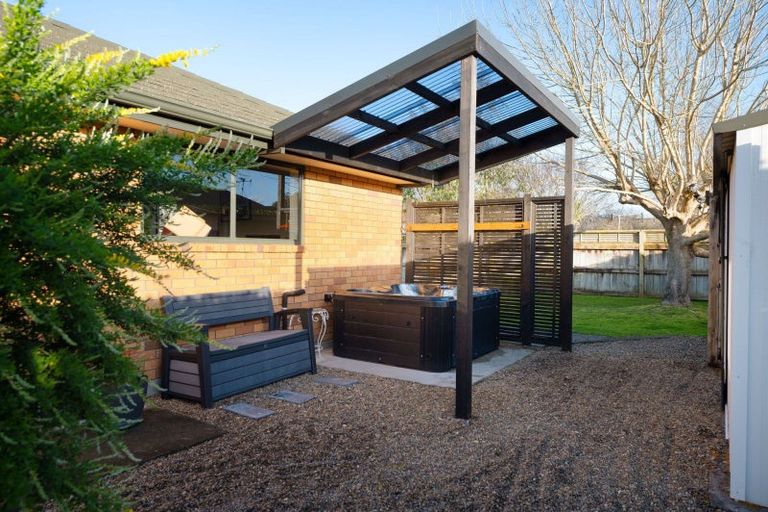 Photo of property in 51 Swayne Road, Cambridge, 3434