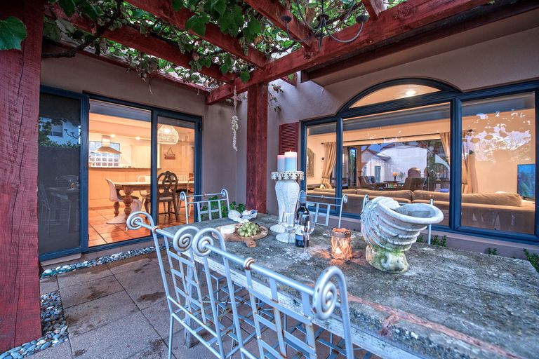 Photo of property in 80 Karewa Parade, Papamoa Beach, Papamoa, 3118