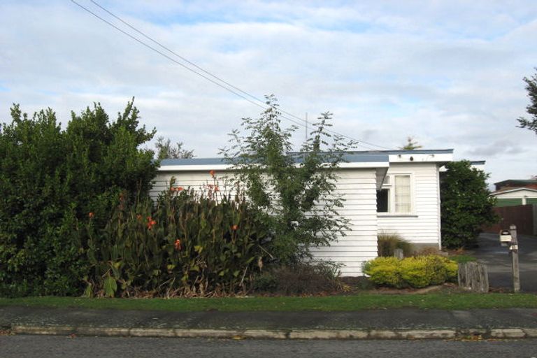 Photo of property in 2/111 Vagues Road, Northcote, Christchurch, 8052