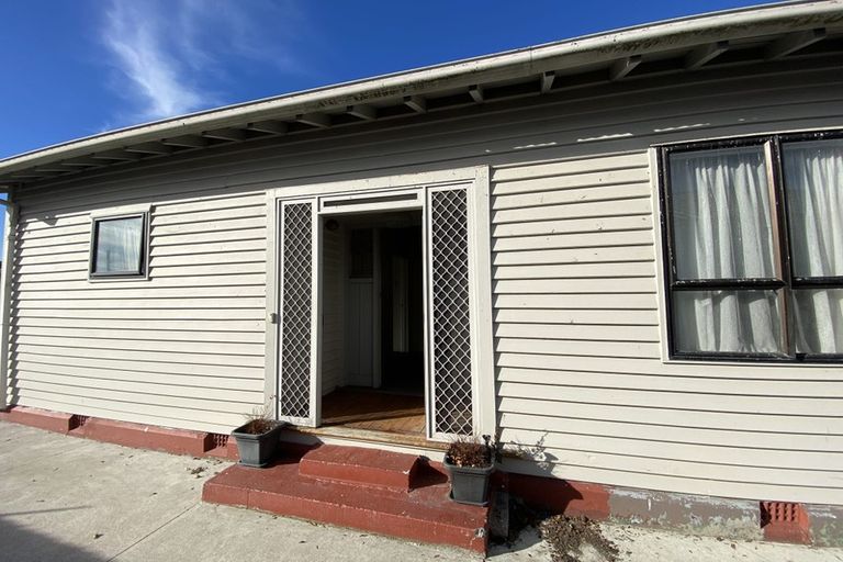 Photo of property in 56 Rhona Street, Linwood, Christchurch, 8062