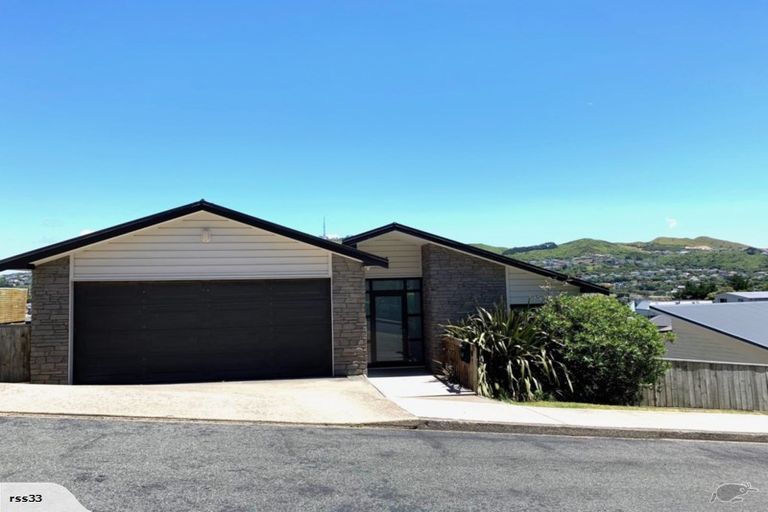 Photo of property in 72a Sheridan Terrace, Johnsonville, Wellington, 6037