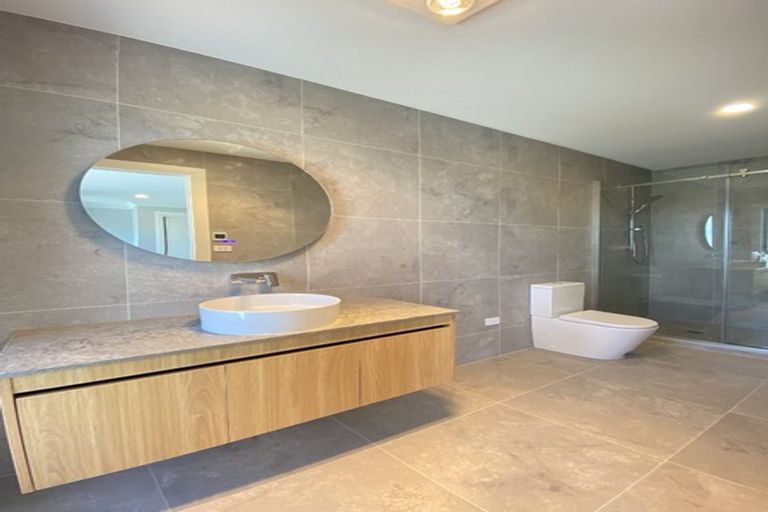 Photo of property in 1 Paikea Street, Albany Heights, Auckland, 0632