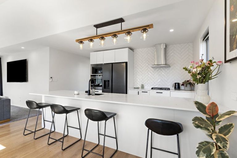 Photo of property in 54a Costley Street, Carterton, 5713