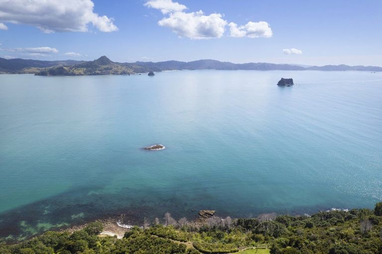 Photo of property in 398e Lees Road, Hahei, Whitianga, 3591