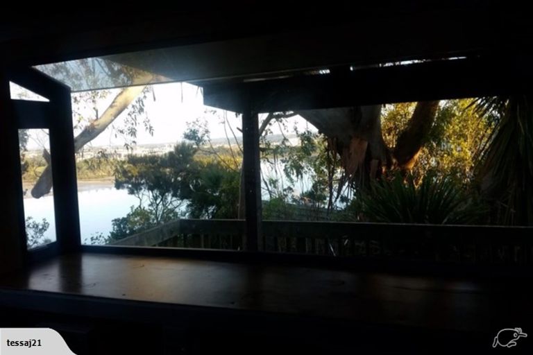 Photo of property in 37 Dakota Avenue, Beach Haven, Auckland, 0626