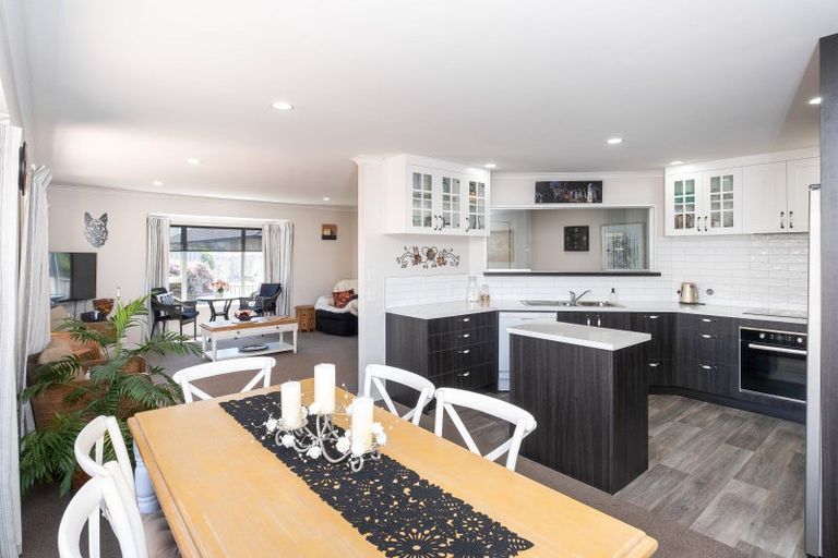 Photo of property in 3/212 Grove Road, Mayfair, Hastings, 4122