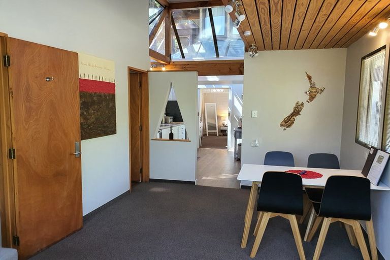 Photo of property in 9b Milton Terrace, Picton, 7220