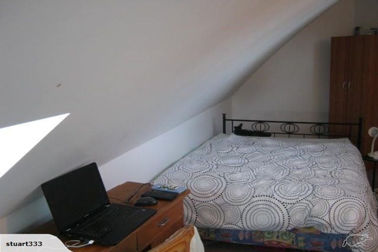 Photo of property in 28 Lerwick Terrace, Melrose, Wellington, 6023