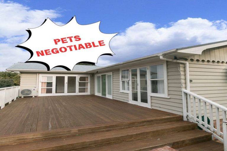 Photo of property in 86 Moa Road, Point Chevalier, Auckland, 1022