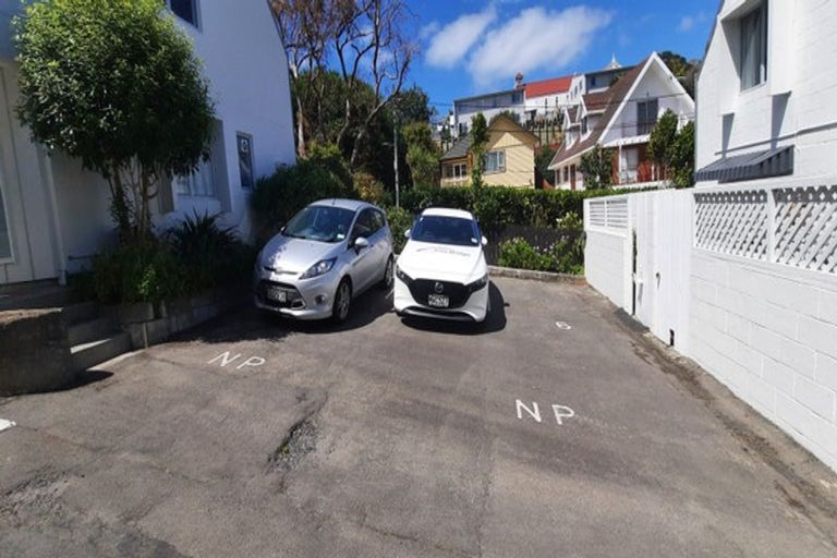 Photo of property in Paddington Apartments, 5/15 Mckinley Crescent, Brooklyn, Wellington, 6021