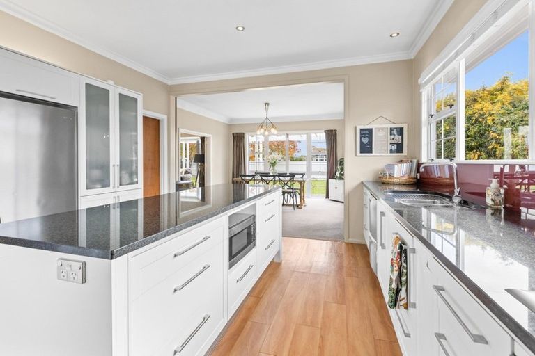 Photo of property in 313 Frimley Avenue, Frimley, Hastings, 4120