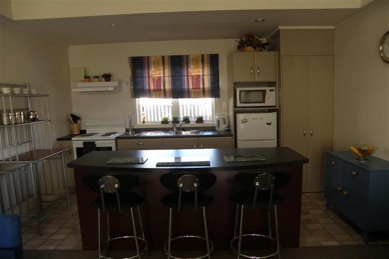 Photo of property in 155a Yarrow Street, Invercargill, 9810