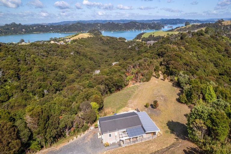 Photo of property in 71 Te Akau Drive, Russell, 0272