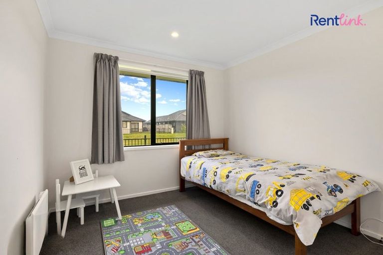 Photo of property in 19 Stevenson Drive, Papamoa, 3118