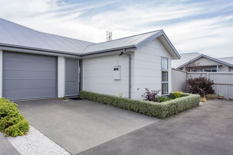 Photo of property in 17 Cassino Street, Rangiora, 7400